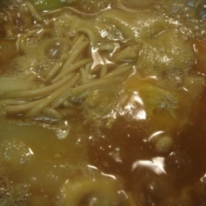 にんにく生姜ネギたっぷり＊カレー鍋焼きうどん